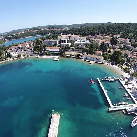 By The Sea - 9132 Κόρτσουλα